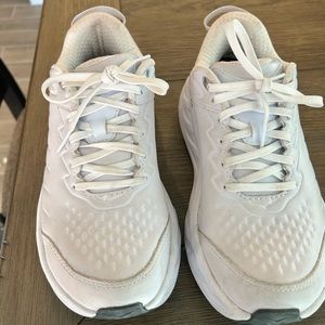 Used white hokas